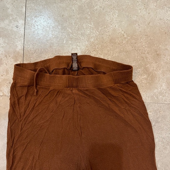 SKIMS Cotton Sleep Lounge Pants in Copper - Picture 3 of 4